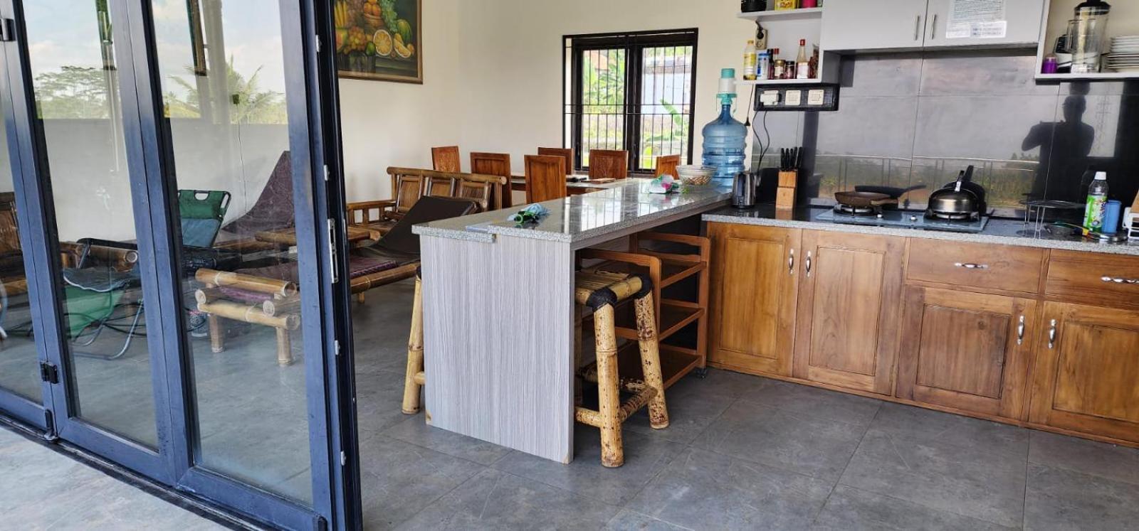 Pool Villa Saung Suluh Purwokerto Extérieur photo